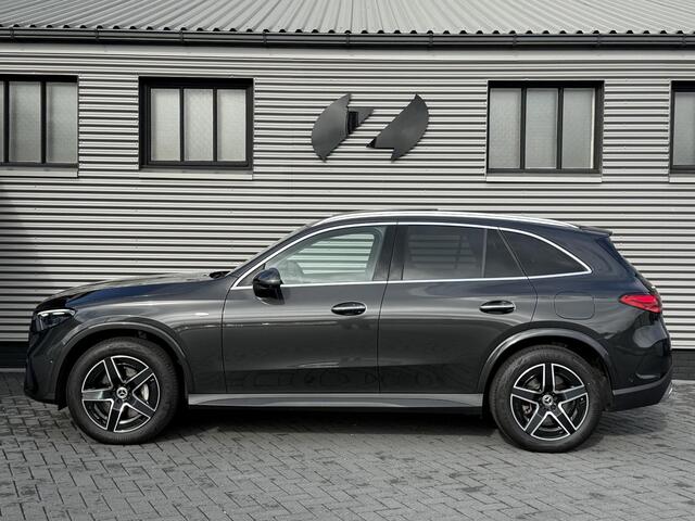 Mercedes-Benz GLC-KLASSE 300e 4MATIC AMG |Pano|Trekhaak|Luchtv|Achterasbes|