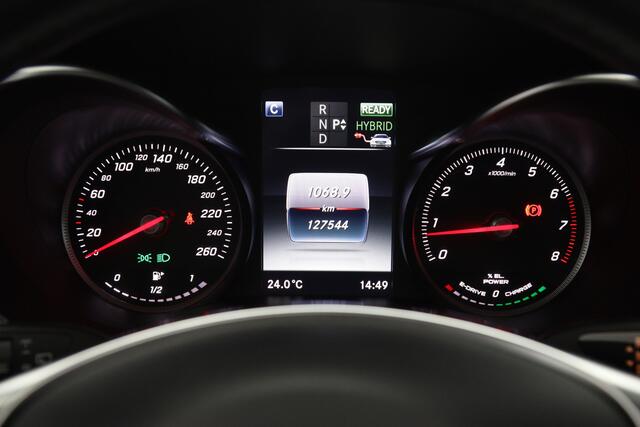 Mercedes-Benz GLC-KLASSE 350e 4MATIC 320 PK AMG-Line Ambition PHEV, Panoramadak, Carbon Int, Leder, Navigatie