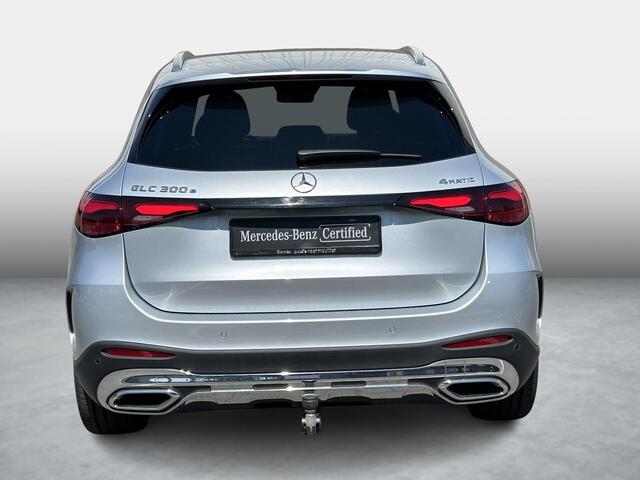 Mercedes-Benz GLC-KLASSE 300e 4MATIC AMG Line | Panoramadak | RijAssistentie PLUS | Burmester 3D Sound | Trekhaa