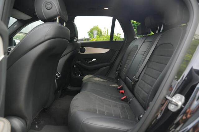 Mercedes-Benz GLC-KLASSE 200 4MATIC AMG Line Cruise Clima Leer/Alcantara Facelift model