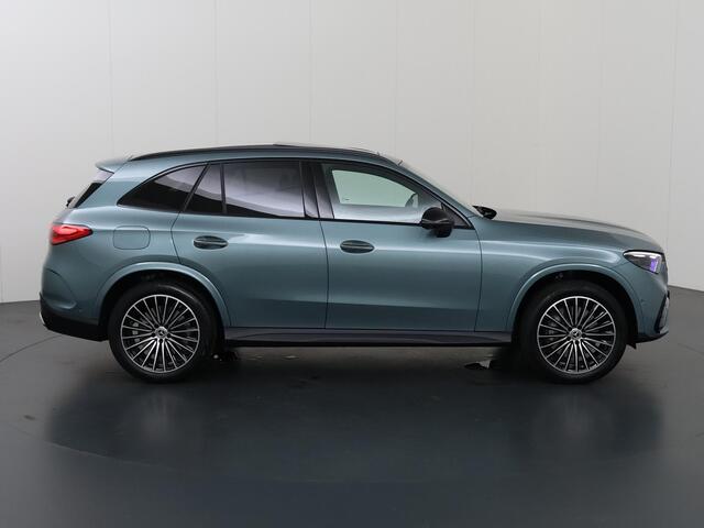 Mercedes-Benz GLC-KLASSE 300e 4MATIC Business Solution AMG | Night | Premium pakket | Panoramaschuifdak | Trekhaak |