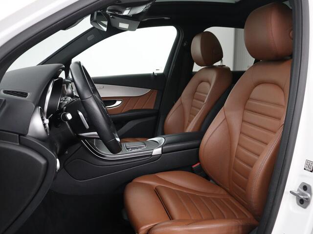 Mercedes-Benz GLC-KLASSE 300e 4MATIC Business Solution AMG | Panoramadak | Leder | 360 camera | Cruise control | Carplay | Sfeerverlichting | Burnmeister surround | Climate control |