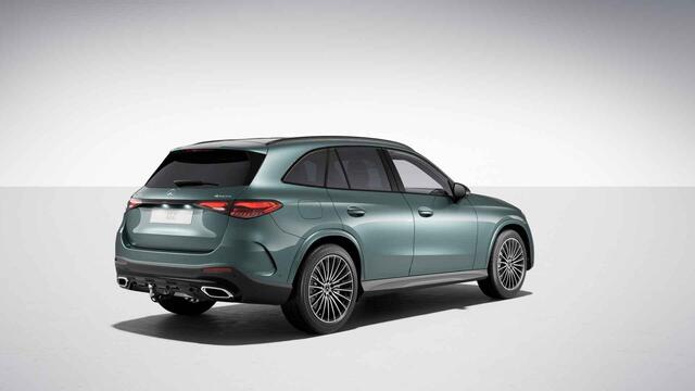 Mercedes-Benz GLC-KLASSE 300e 4MATIC Business Solution AMG | Premium Pakket | Winterpakket | Panoramaschuifdak | Trekhaak | Parkeerpakket |