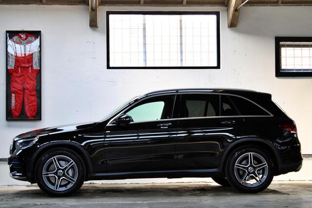 Mercedes-Benz GLC-KLASSE 200 Premium | AMG | Stoelverwarming | Apple Carplay | Dodehoekassistent | Camera | NL auto |