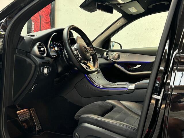 Mercedes-Benz GLC-KLASSE 200 Premium | AMG | Stoelverwarming | Apple Carplay | Dodehoekassistent | Camera | NL auto |
