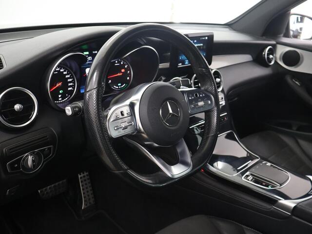 Mercedes-Benz GLC-KLASSE 300 4MATIC Premium | AMG | Achteruitrijcamera | Stoelverwarming | Led koplampen |