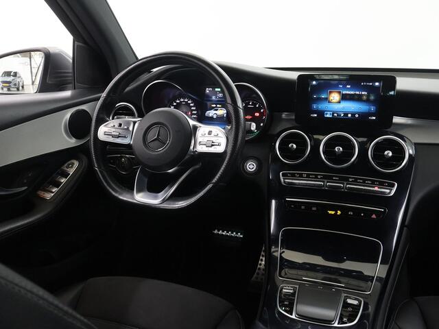 Mercedes-Benz GLC-KLASSE 300 4MATIC Premium | AMG | Achteruitrijcamera | Stoelverwarming | Led koplampen |