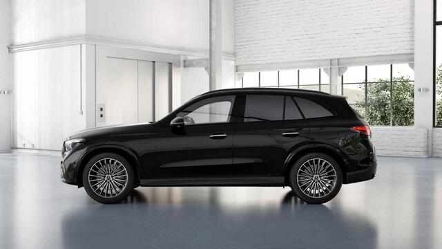 Mercedes-Benz GLC-KLASSE 300e 4MATIC Business Solution AMG | Premium Pakket | Trekhaak | Panoramaschuifdak | Treeplanken |