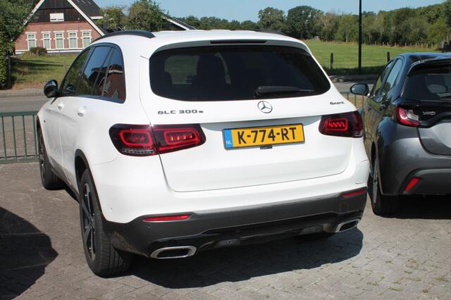 Mercedes-Benz GLC-KLASSE 300E 4Matic BNS SOL. AMG