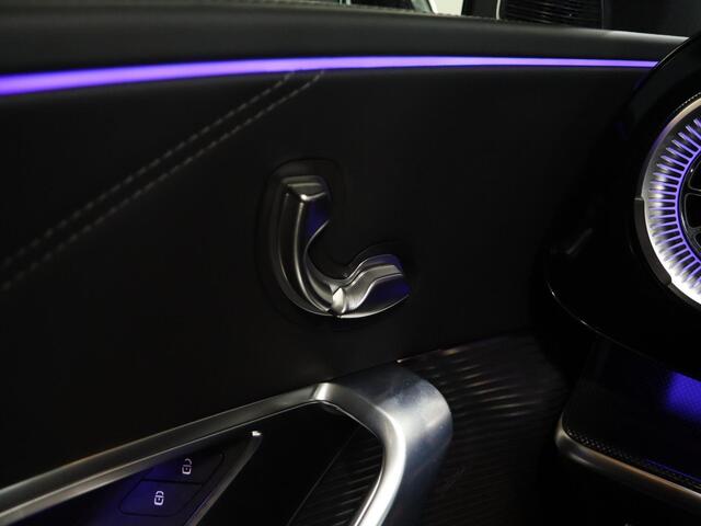 Mercedes-Benz GLC-KLASSE 400 4MATIC Launch Edition 94 kWh | Night | Burmester | Panoramadak | Trekhaak | Sportstoelen | Sfeerverlichting |