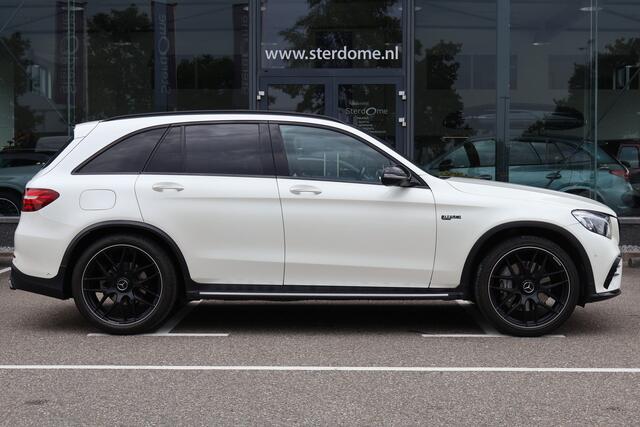 Mercedes-Benz GLC-KLASSE AMG 43 4MATIC 367 PK I Luchtvering I AIRMATIC I Panoramadak I Trekhaak I Distronic Plus I 360 Camera I Head-up I Mermory stoelen I I Zeer compleet I Keyless entry I Lederen bekleding I Treeplanken I