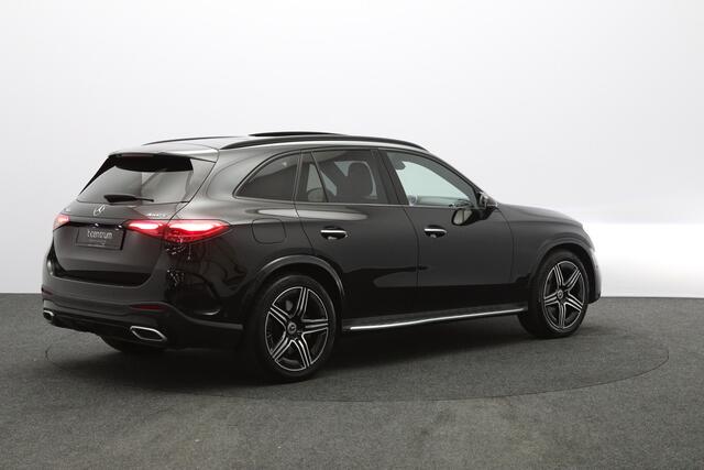 Mercedes-Benz GLC-KLASSE 300e 4MATIC 313 PK AMG Line PHEV, Trekhaak, Panoramadak, Luchtvering, 4-Wielsturing, Head-Up, 360 Camera, Massage