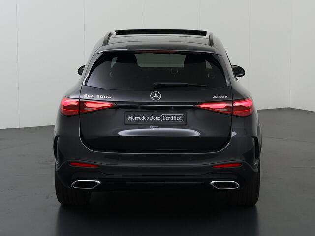 Mercedes-Benz GLC-KLASSE 300e 4MATIC Sport Edition | AMG | Premium pakket | Night pakket | Trekhaak | Head up display |
