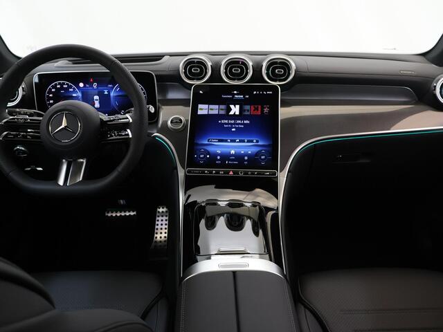 Mercedes-Benz GLC-KLASSE 300e 4MATIC Sport Edition | AMG | Premium pakket | Night pakket | Trekhaak | Head up display |