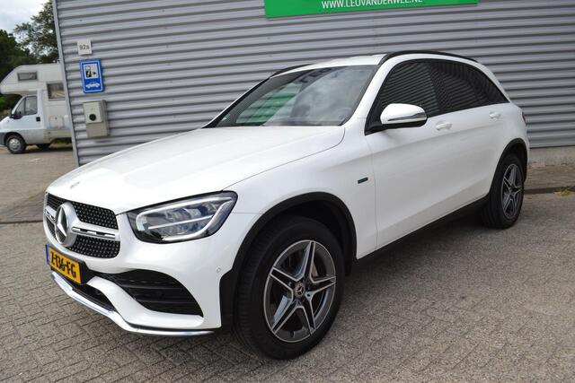 Mercedes-Benz GLC-KLASSE 300E AMG 4MATIC|BURMESTER|NAVI|TREKHAAK
