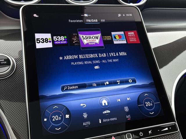 Mercedes-Benz GLC-KLASSE 300e 4MATIC Business Solution AMG | Advanced plus | Nightpakket | Parkeerpakket met achteruitcamera | Trekhaak | Panoramaschuifdak | Middenconsole metaalstructuur | 20 inch vijfspaaks lichtmetalen AMG-velgen |