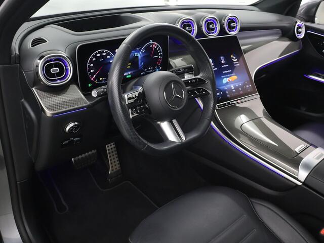Mercedes-Benz GLC-KLASSE 300e 4MATIC AMG Line | Panoramadak | Multibeam | Memory | Headup | Digital Light | Multispaaks velgen |
