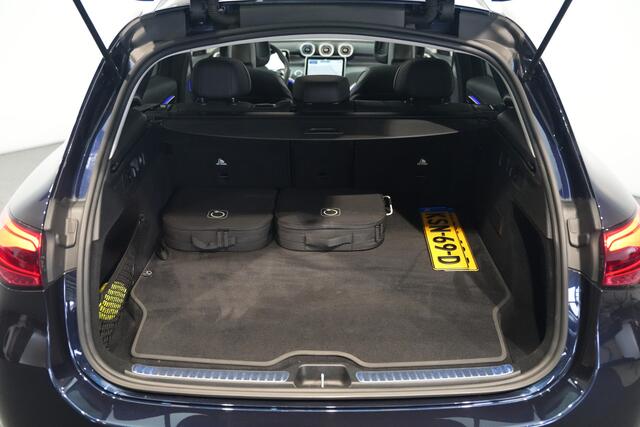 Mercedes-Benz GLC-KLASSE 300e 4MATIC AMG ? PANO ? 360 CAM ? BURMESTER ? MEMORY ? DISTRONIC ? BTW AUTO