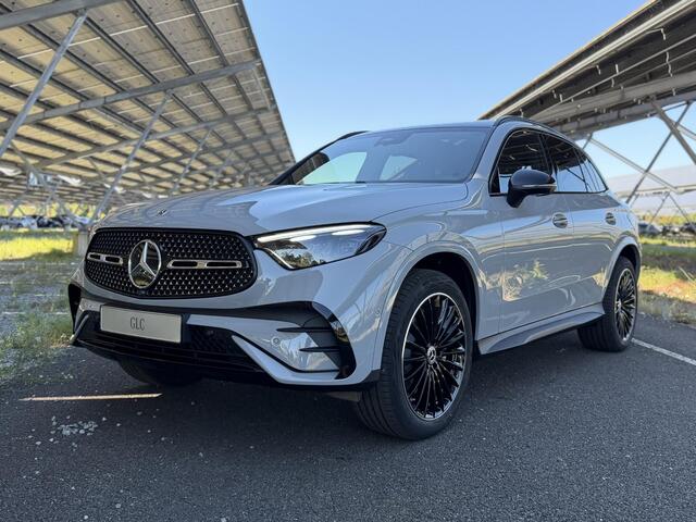 Mercedes-Benz GLC-KLASSE 300e 4MATIC Business Solution AMG | Night | Panoramadak | Premium | Burmester | Winter Pakket | Trekhaak |