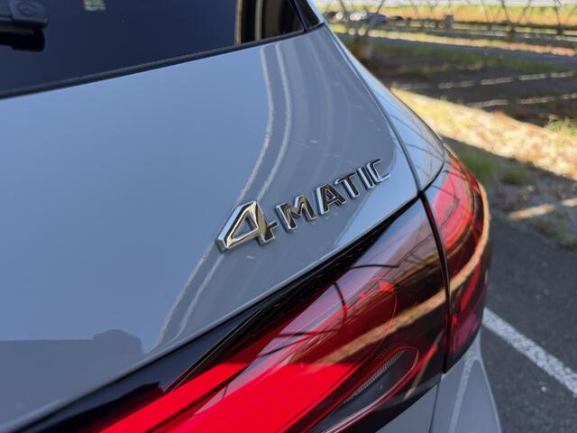 Mercedes-Benz GLC-KLASSE 300e 4MATIC Business Solution AMG | Night | Panoramadak | Premium | Burmester | Winter Pakket | Trekhaak |