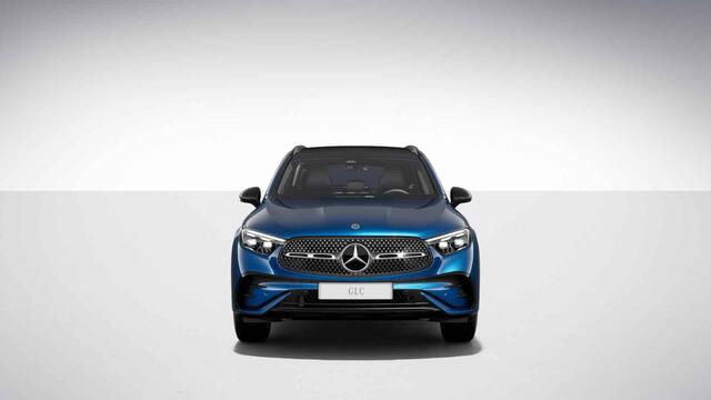 Mercedes-Benz GLC-KLASSE 300e 4MATIC Business Solution AMG | Premium Pakket | Trekhaak | Panoramaschuifdak | Treeplanken |