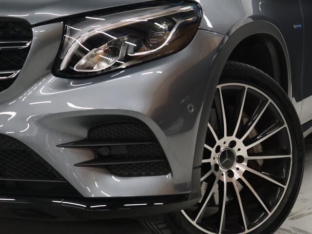 Mercedes-Benz GLC-KLASSE 350e 4MATIC Premium Plus [SCHUIFKANTELDAK, STOELVERWARMING, 360° CAMERA, CRUISE CONTROL, DODEHOEK ASSIST, NAVIGATIE GARMIN, ELEKTRISCHE ACHTERKLEP, CLMATE CONTROL, 18" LM VELGEN, SCHAKELFLIPPERS, REGENSENSOR, NIEUWST