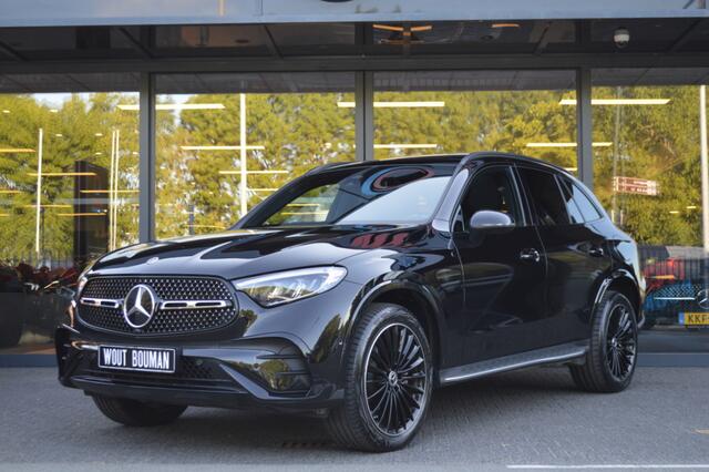 Mercedes-Benz GLC-KLASSE 300e 4MATIC AMG Led Panorama Memory Distronic Sfeer Camera Pdc