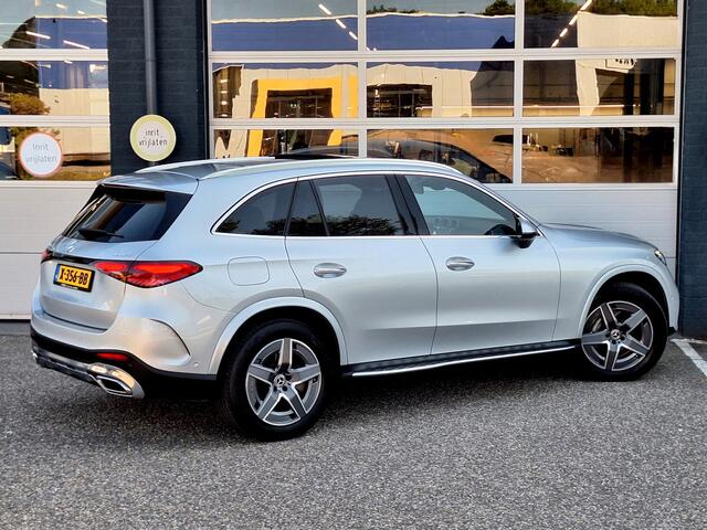 Mercedes-Benz GLC-KLASSE 300e 4MATIC AMG Line | Panoramadak | AIRMATIC Luchtvering | 360° Camera | Memory Pakket | Stoelverwarming | Sfeerverlichting | Achterasbesturing | DIGITAL LIGHT | Keyless-GO | Elektrisch Bedienbare Achterklep