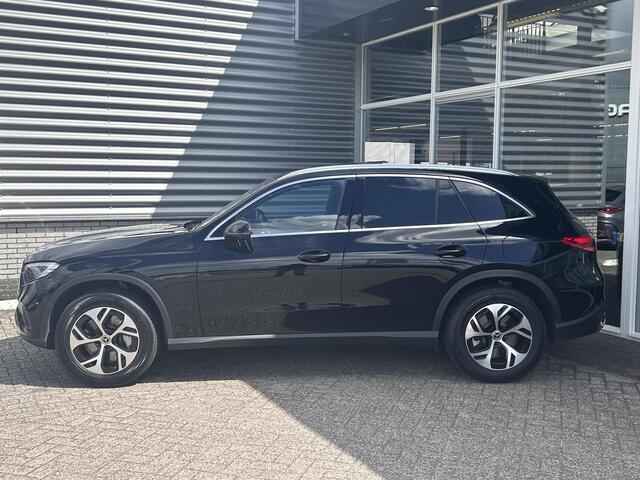 Mercedes-Benz GLC-KLASSE 300e 4MATIC Business Line | Burmester | Panoramadak | 360 Camera