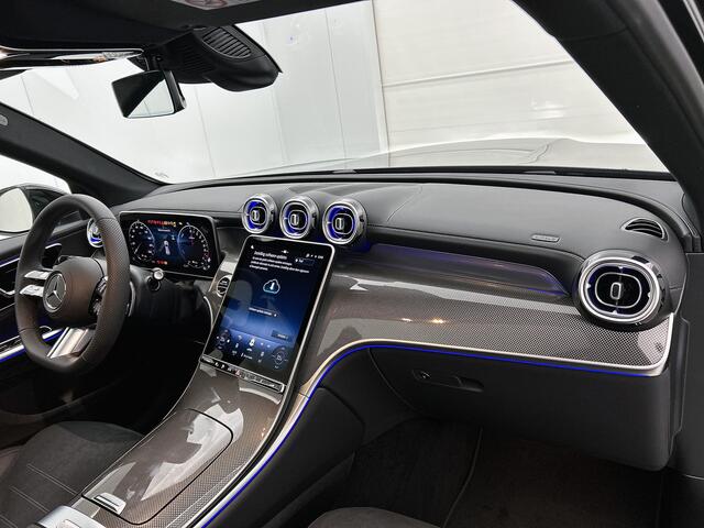 Mercedes-Benz GLC-KLASSE 300e 4MATIC Business Solution AMG | Advanced plus pakket | Nightpakket | Parkeerpakket | Trekhaak | Panoramaschuifdak | Treeplanken in aluminiumlook | Middenconsole metaalstructuur | 20 inch vijfspaaks lichtmetalen AMG-velgen |