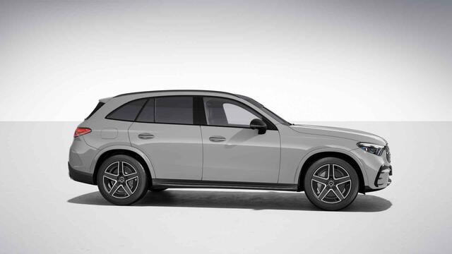 Mercedes-Benz GLC-KLASSE 300e 4MATIC Business Solution AMG | Night | Premium | Treeplanken | Panoramaschuifdak | Trekhaak | Memory stoelen |