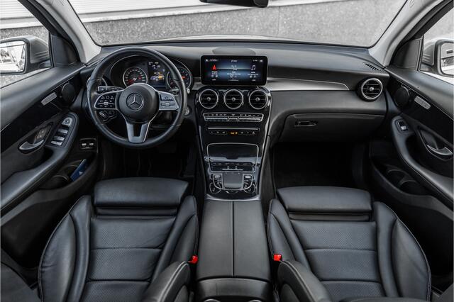 Mercedes-Benz GLC-KLASSE 300e 4MATIC Camera / Leder / Led / Chroom