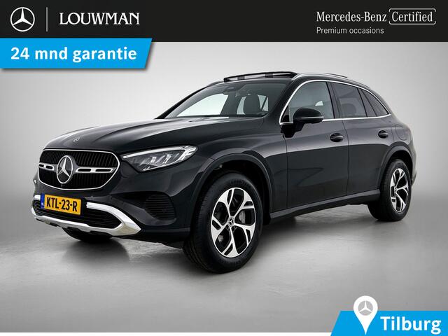 Mercedes-Benz GLC-KLASSE 300 e 4MATIC Plug-In Hybride Panorama Schuif Kanteldak | Trekhaak | Memory voorstoelen | Parkeerpakket met achteruitcamera. Inclusief 24 maanden Mercedes-Benz Certified garantie voor Europa.