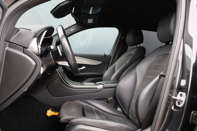 Mercedes-Benz GLC-KLASSE 300e 4MATIC Business Solution AMG | 98% soh! | NL auto | Stoelverwarming | Camera | DAB+ | Elektr. achterklep | Facelift