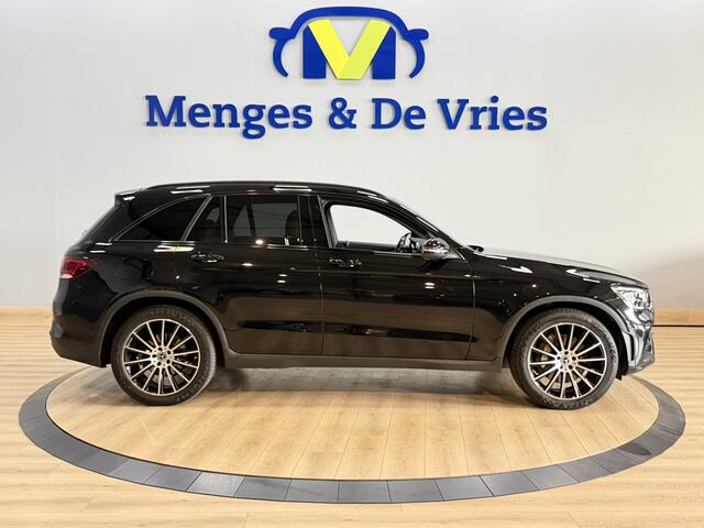 Mercedes-Benz GLC-KLASSE 200 4MATIC Premium Plus AMG Airco ECC | Trekhaak | Sfeer | Camera | Adaptive Cruise | Apple Carplay | Isofix