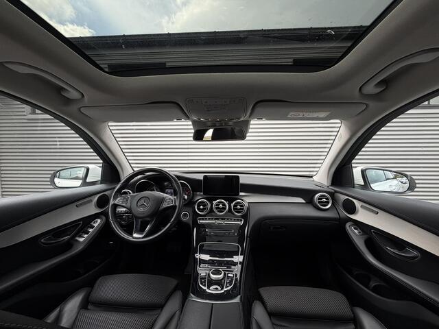 Mercedes-Benz GLC-KLASSE 250 4MATIC |Pano|Trekhaak|Distronic| | Pano | Trekhaak |