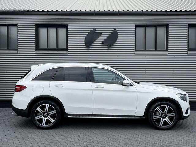 Mercedes-Benz GLC-KLASSE 250 4MATIC |Pano|Trekhaak|Distronic| | Pano | Trekhaak |
