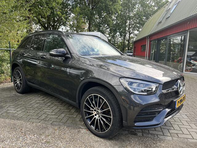 Mercedes-Benz GLC-KLASSE 300e 4MATIC Business Solution AMG
