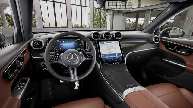 Mercedes-Benz GLC-KLASSE 300e 4MATIC Luxury Line | Panoramadak | Distronic | Memory | Achteruitrijcamera | Sfeerverlichting |