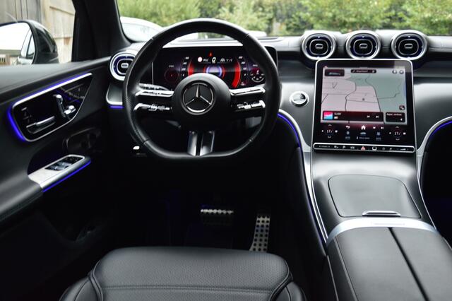Mercedes-Benz GLC-KLASSE 400e 4MATIC AMG Led Leder Panorama Memory Luchtvering Burmester Massage Pdc