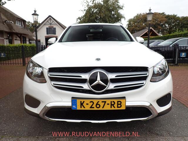 Mercedes-Benz GLC-KLASSE 250 4MATIC LUCHTVERING / TREKHAAK / CAMERA / ACC