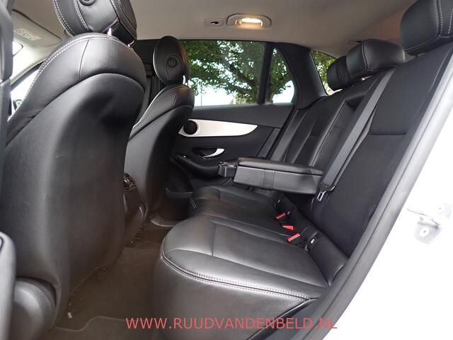 Mercedes-Benz GLC-KLASSE 250 4MATIC LUCHTVERING / TREKHAAK / CAMERA / ACC
