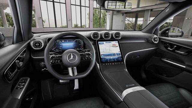 Mercedes-Benz GLC-KLASSE 300e 4MATIC AMG Line | Night | Trekhaak | Panoramadak | Memory | Rijassistentiepakket Plus | 360 graden camera |
