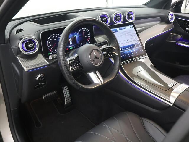 Mercedes-Benz GLC-KLASSE 400e 4MATIC AMG Line | Achterasbesturing | Trekhaak | Multispaaks velgen | Night | Leder | Distronic | 360 graden camera | Sfeerverlichting |