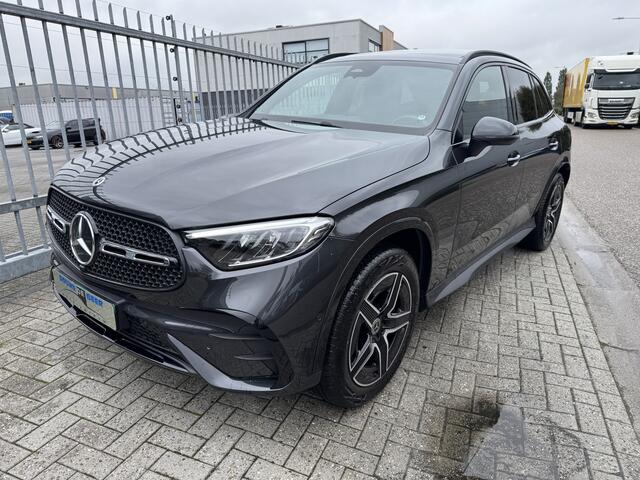 Mercedes-Benz GLC-KLASSE 300e 4MATIC AMG Line Night leer/ Pano.dak | Burmester | Memory/ Masage etc