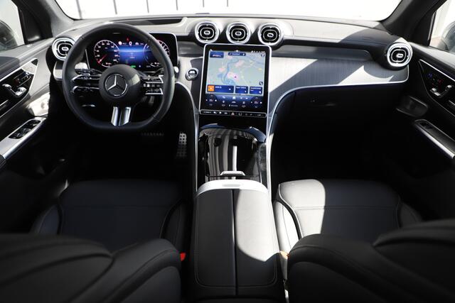 Mercedes-Benz GLC-KLASSE 400e AMG 4-Matic | 381PK | Massage | Luchtv. | Achterasbesturing | Head-up | Burmester | Keyless-go | Stoelkoeling | Distronic+ | 2026.