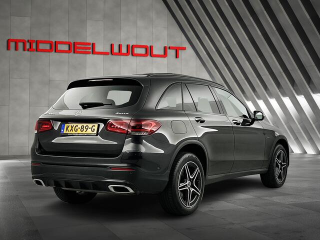 Mercedes-Benz GLC-KLASSE 300e 4MATIC AMG/Panodak/ACC/Burmester/carplay