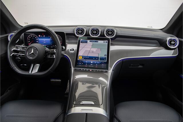 Mercedes-Benz GLC-KLASSE 300e 4MATIC AMG Premium, Pano, Leder, Distronic, Nightpack 2024