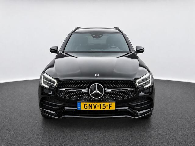 Mercedes-Benz GLC-KLASSE 300e 4MATIC Business Solution AMG Navigatie Apple CarPlay Android Auto 360° camera Parkeerhulp Cruise Control Full Led Stoelverwarming Elektrische achterklep Climate Control Lichtmetalen velgen