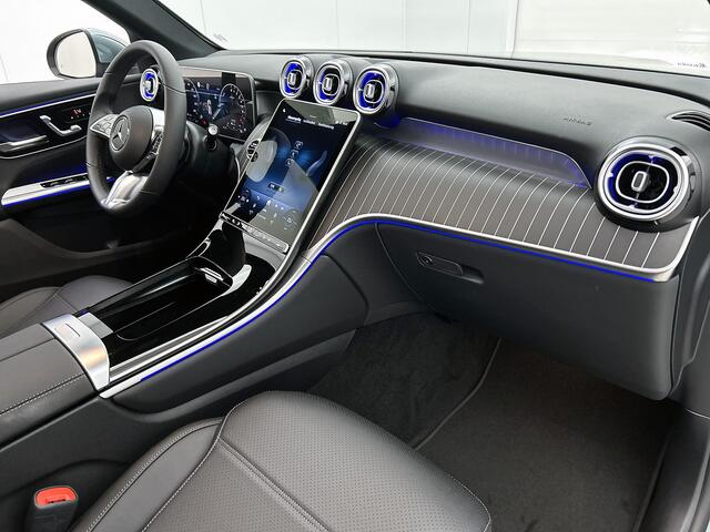 Mercedes-Benz GLC-KLASSE 300e 4MATIC Business Solution Luxury | Comfortpakket Plus | Parkeerpakket | Trekhaak | Panoramaschuifdak | DISTRONIC | Sierdelen hout aluminiumlines | URBAN GUARD Plus | Dakhemel stof zwart |
